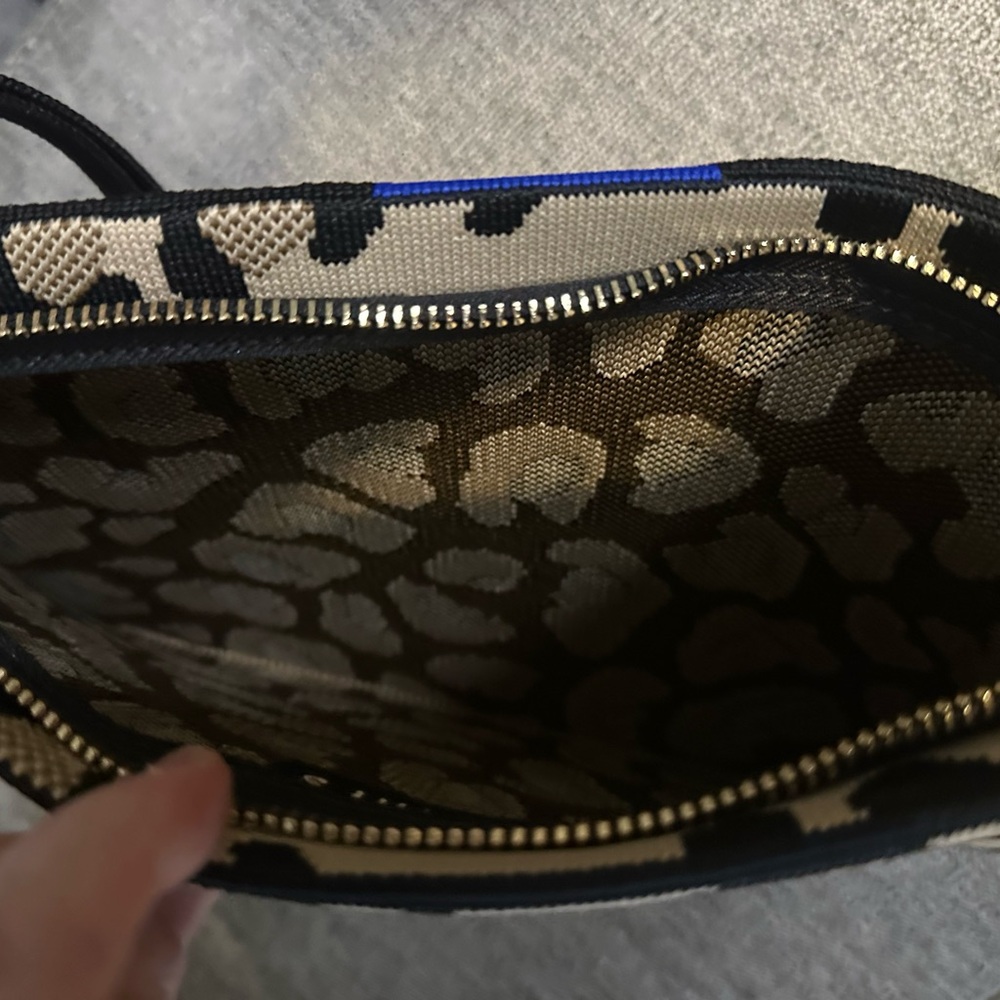 Rothy’s the Wristlet Clutch in Desert Cat - Picture 4 of 4